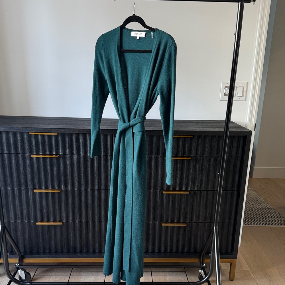 Diane Von Furstenberg Emerald Green Long Sleeve Sweater Dress